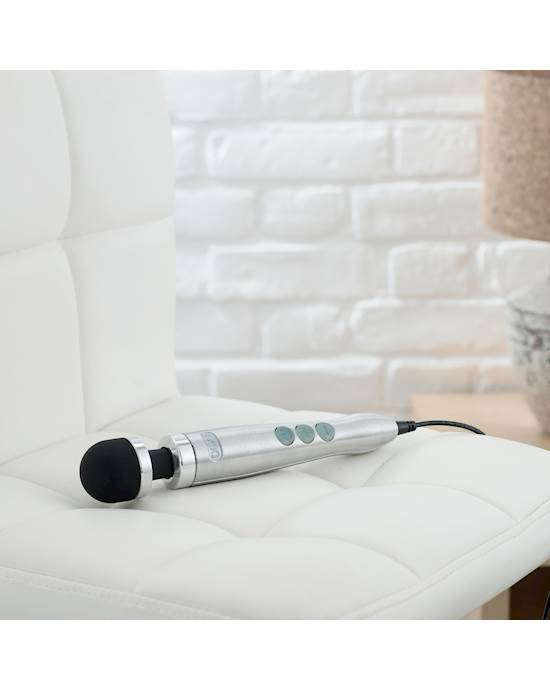 Doxy Number 3 Massager Silver product on seat