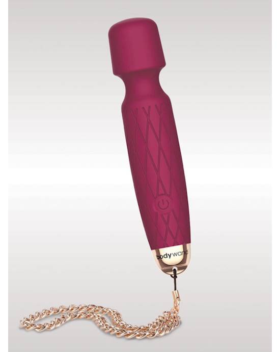 Bodywand Luxe Mini USB Red Product Image